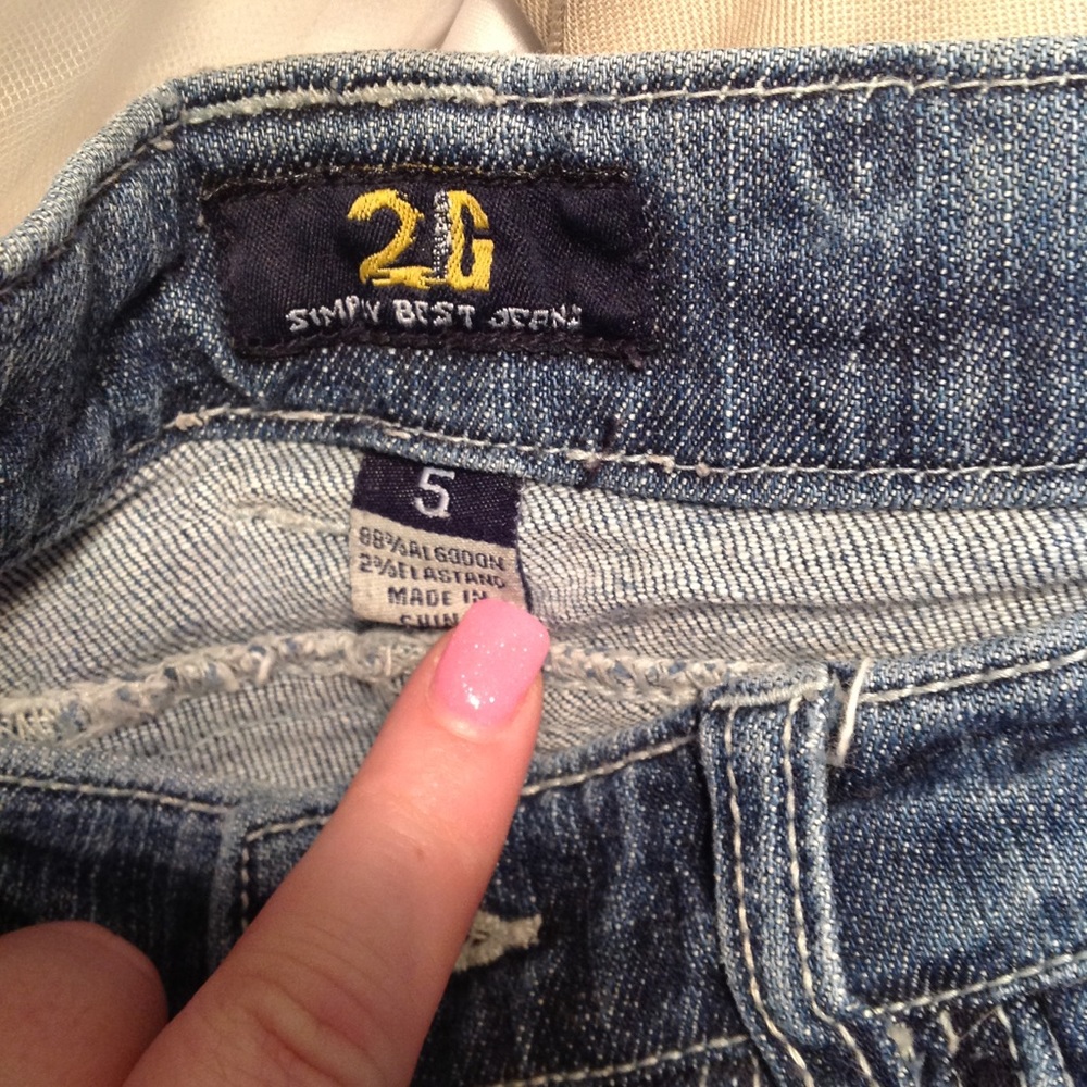 Jeans - Picture 2 of 4